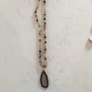 Long neutral agate slice necklace